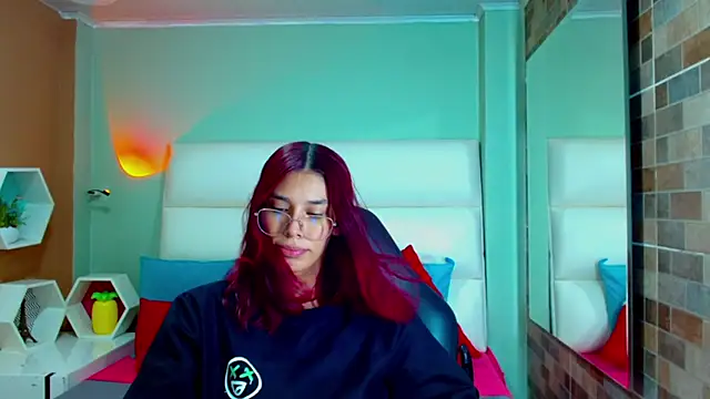 Nicole Angels  online show from 01/05/25, 02:19