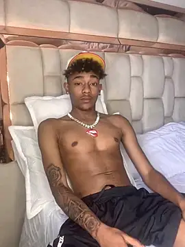 Boy cock18 online show from 01/30/25, 10:08