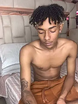 Boy cock18 online show from 02/10/25, 01:57