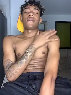 Boy cock18 online show from 02/20/25, 11:42