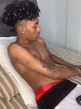 Boy cock18 online show from 03/03/25, 06:15