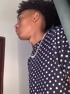 Boy cock18 online show from 03/22/25, 11:53