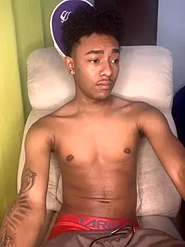 Boy cock18 online show from 10/15/25, 06:57