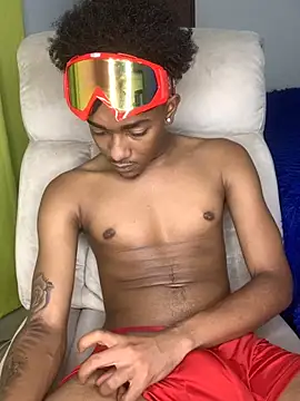 Boy cock18 online show from 10/16/25, 06:09