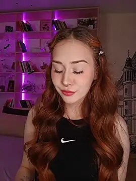 SashaMeow online show from 10/24/25, 04:36