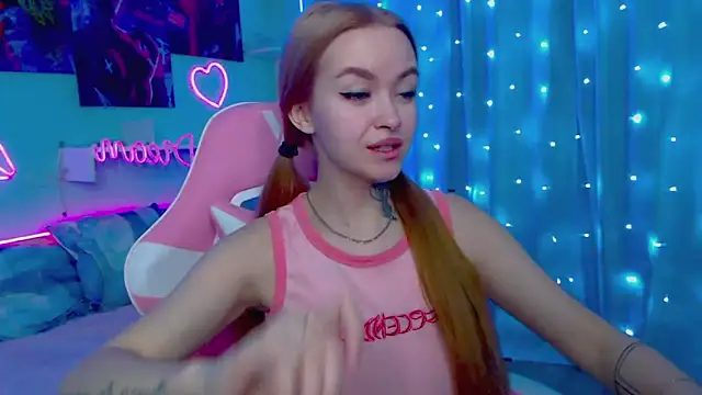 Snapshot of Naughty_Mable chatting on 01/28/25, 01:08 Naughty Mable online show from 01/28/25, 01:08