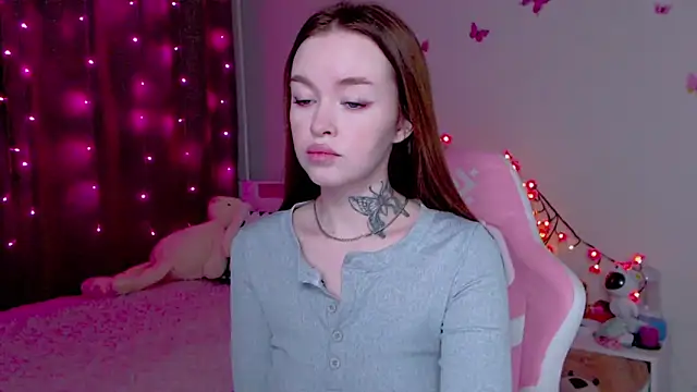 Snapshot of Naughty_Mable chatting on 11/14/25, 12:20 Naughty Mable online show from 11/14/25, 12:20