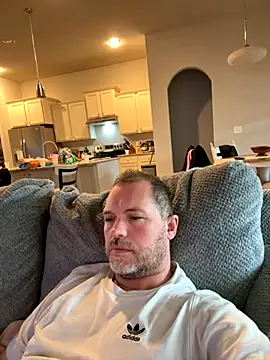 miojim593 online show from 12/02/25, 04:57