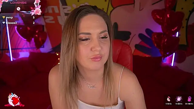 Snapshot of LovelyMollyy chatting on 02/18/25, 03:21 LovelyMollyy online show from 02/18/25, 03:21