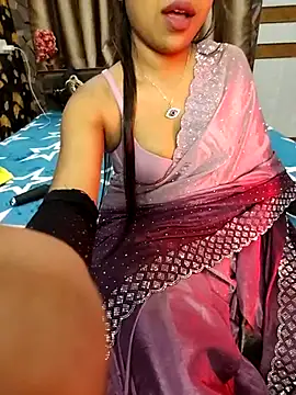 Little  Lia online show from 02/17/25, 05:10