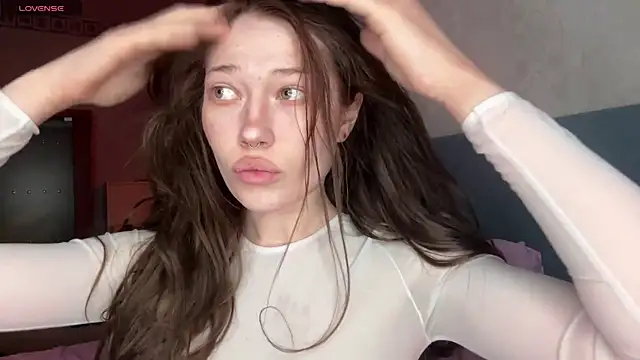 eva varnerr online show from 04/10/26, 07:18