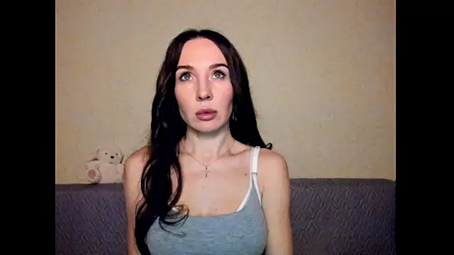 Snapshot of One_of_the_girls chatting on 02/16/25, 06:54 One of the girls online show from 02/16/25, 06:54