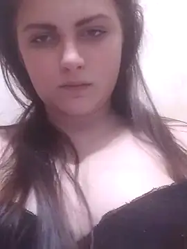 Lauren Lorie online show from 01/01/25, 05:00