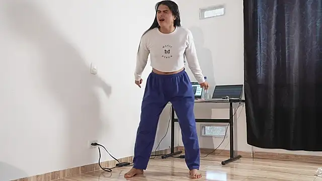 Mara-Bella online show from 03/02/26, 10:38