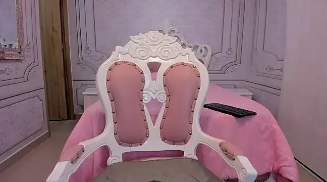 Daphne Fox  online show from 03/09/25, 12:09