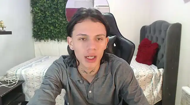 andy dan18 online show from 01/11/25, 02:36