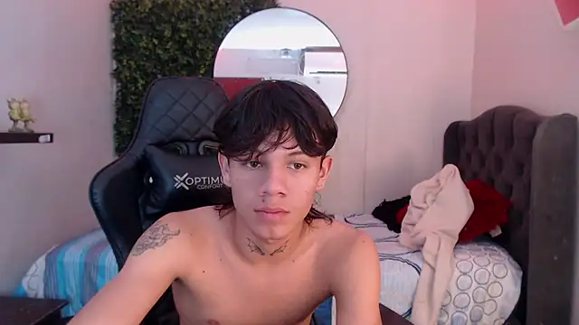 andy dan18 online show from 03/18/25, 01:31