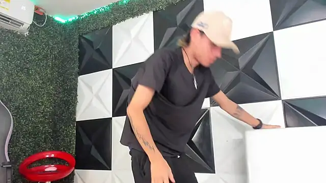 andy dan18 online show from 03/26/26, 08:47