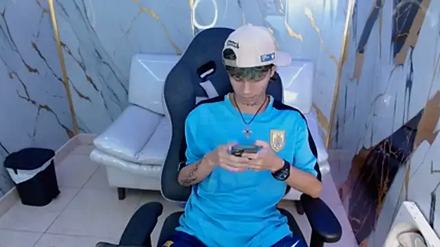 andy dan18 online show from 03/27/26, 07:35