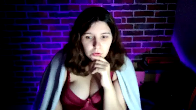 Heleneecesmecs2 online show from 12/27/24, 12:29