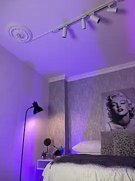 Snapshot of samy_xoxox chatting on 03/06/25, 04:52 samy xoxox online show from 03/06/25, 04:52