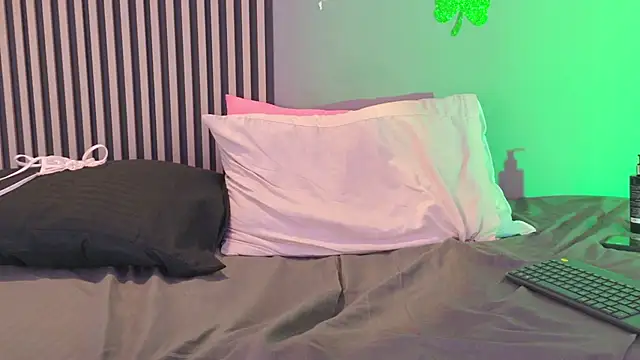 GysellHanson online show from 04/01/26, 01:41