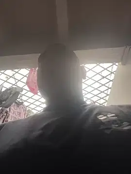 El Titan1998 online show from 02/28/25, 06:52