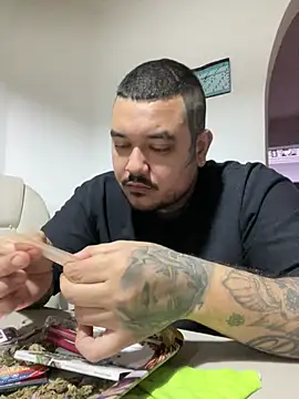 El Titan1998 online show from 03/18/25, 10:58