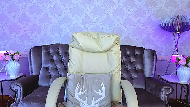 Lucky Rita online show from 09/10/25, 01:22