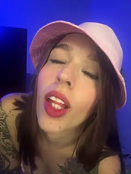 BlueStoneX online show from 02/05/25, 04:37