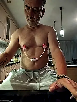 kevincumporn online show from 05/07/26, 02:39