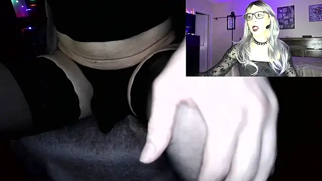 DominicaMolotov online show from 01/16/25, 12:09