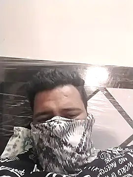 DIL WALE143 online show from 01/04/25, 07:13