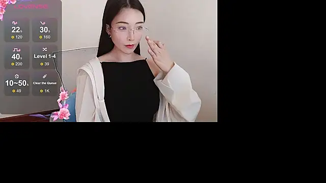 Lucky-kaka999 online show from 06/24/26, 08:35