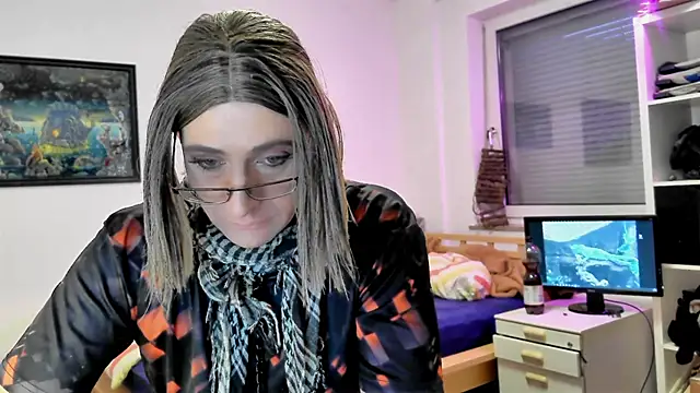 Snapshot of DYasmin69 chatting on 02/22/25, 04:51 DYasmin69 online show from 02/22/25, 04:51