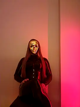 Snapshot of NoraInMask chatting on 02/27/25, 08:20 NoraInMask online show from 02/27/25, 08:20