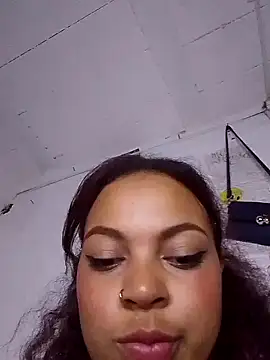 Snapshot of BlakeandRouse chatting on 01/08/25, 11:52 BlakeandRouse online show from 01/08/25, 11:52