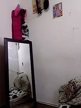 Snapshot of BlakeandRouse chatting on 01/11/25, 07:05 BlakeandRouse online show from 01/11/25, 07:05