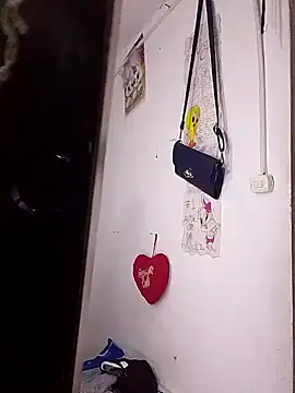 Snapshot of BlakeandRouse chatting on 01/16/25, 10:23 BlakeandRouse online show from 01/16/25, 10:23