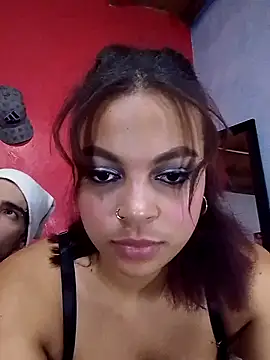 Snapshot of BlakeandRouse chatting on 02/16/25, 08:22 BlakeandRouse online show from 02/16/25, 08:22