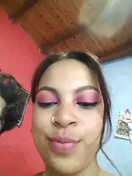 Snapshot of BlakeandRouse chatting on 03/02/25, 10:38 BlakeandRouse online show from 03/02/25, 10:38