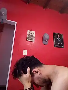 Snapshot of BlakeandRouse chatting on 03/09/25, 09:36 BlakeandRouse online show from 03/09/25, 09:36