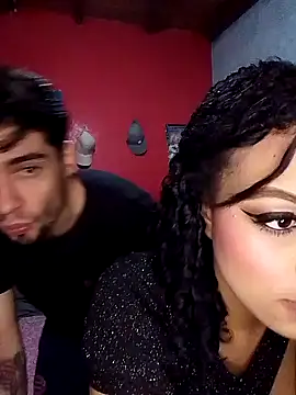 Snapshot of BlakeandRouse chatting on 09/14/25, 12:32 BlakeandRouse online show from 09/14/25, 12:32