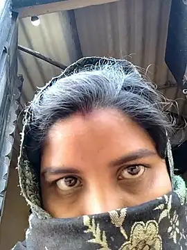 sweet suman online show from 12/15/25, 04:28