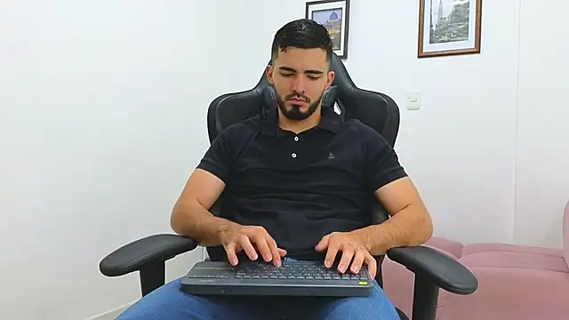 Massimoo 07 online show from 01/25/25, 11:32