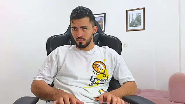 Massimoo 07 online show from 02/01/25, 08:05