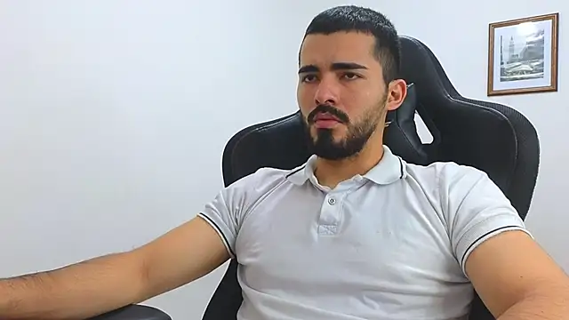 Massimoo 07 online show from 03/20/25, 07:35