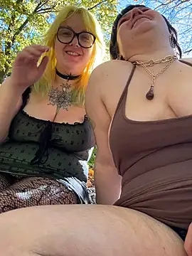 Snapshot of _dwhorekin_ chatting on 11/04/25, 02:27 dwhorekin online show from 11/04/25, 02:27