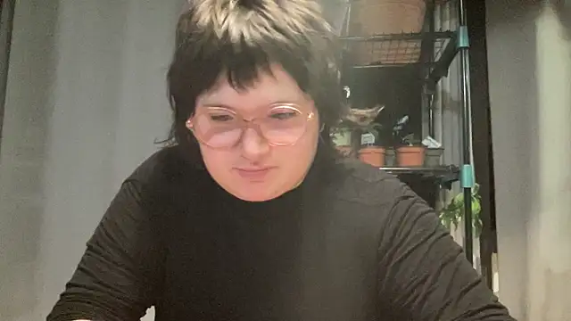 Snapshot of _dwhorekin_ chatting on 11/28/25, 12:24 dwhorekin online show from 11/28/25, 12:24