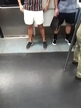 Snapshot of Arasu_ chatting on 09/10/25, 08:31 Arasu online show from 09/10/25, 08:31